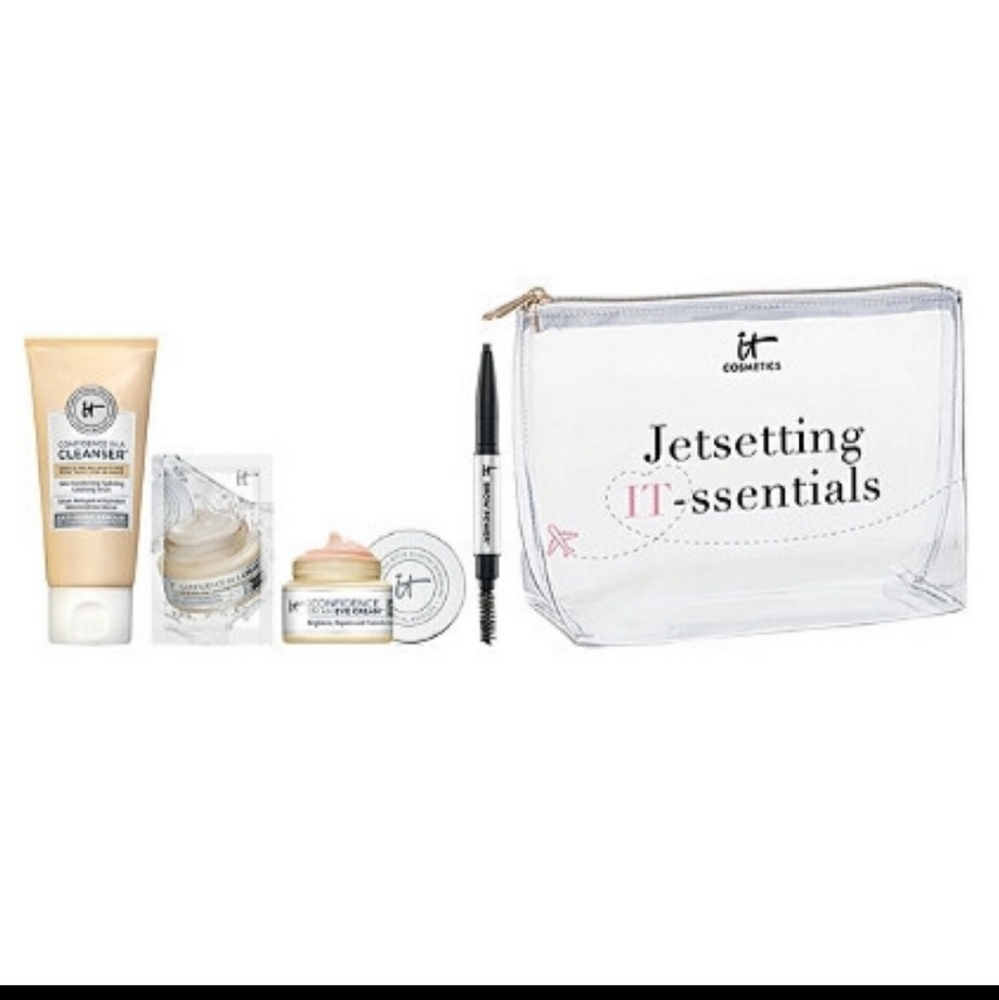 It Cosmetics Sample Bundle w/ Bonus